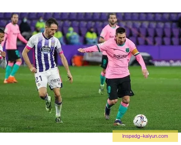 戴维斯最佳位置分析显示其在中场角色的表现稳健，具备多面性与创造力。